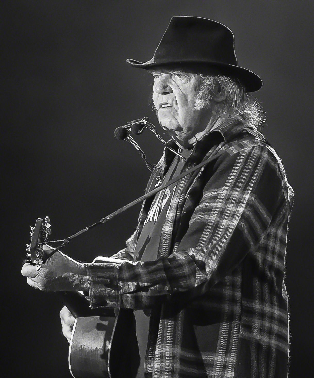 Spotify, Neil Young, and The Olds